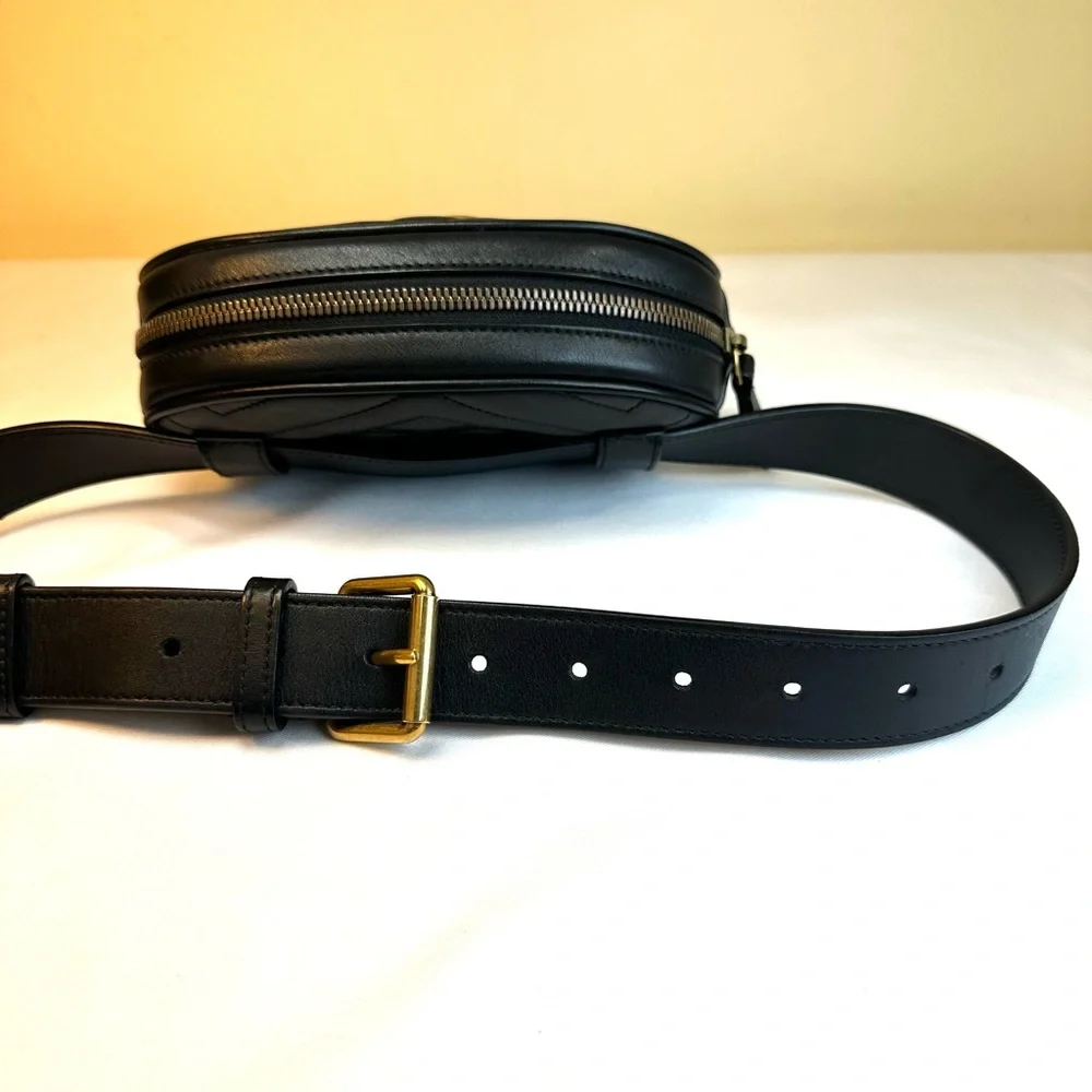 EUC! Gucci Black Quilted Leather GG Marmont Belt Bag with Gold Hardware - Picture 7 of 16